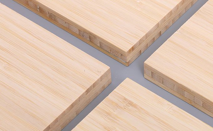 3 Layers Laminated Bamboo Wood Sheets Vertical Bamboo Sandwich Board -  China Blockboard, Finger Jointed Pine
